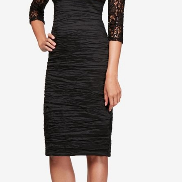 Beautiful Alex Evenings Off the Shoulder Dress. Size 18 Black. - Picture 2 of 6